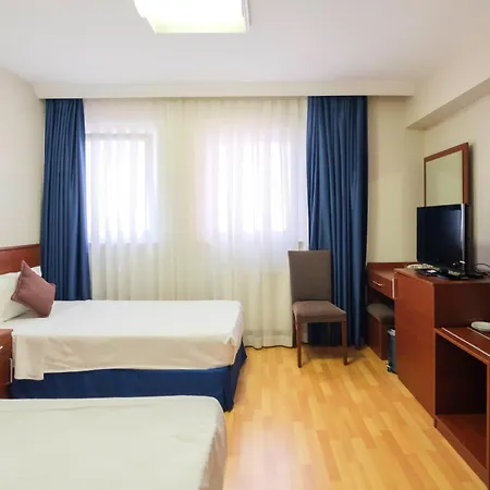 Siyav Otel 3*