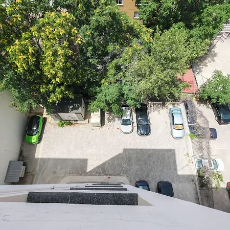 Siyav Hotel 3*