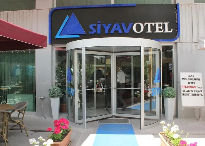 Siyav Hotel