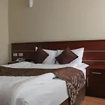 Отель Siyav