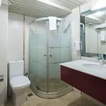 Siyav Hotel