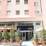 Siyav Hotel 3*