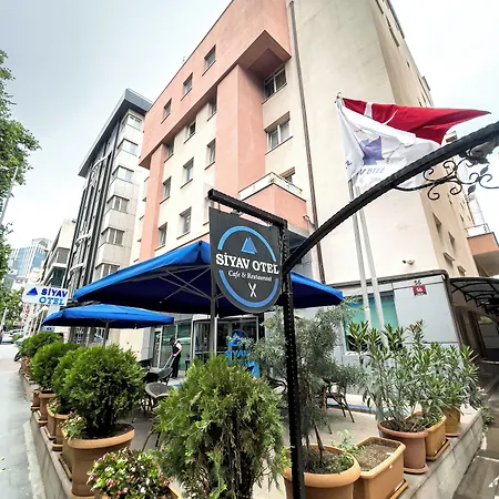 Siyav Hotel 3*